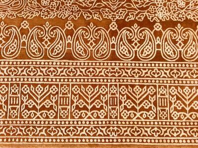 Modern — Border Detail