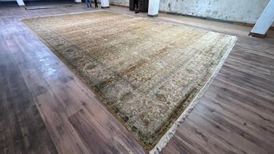 Silk on Silk — Ivory Gold